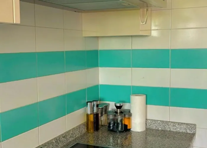 Séjour chez l'habitant Com Varanda No Centro De